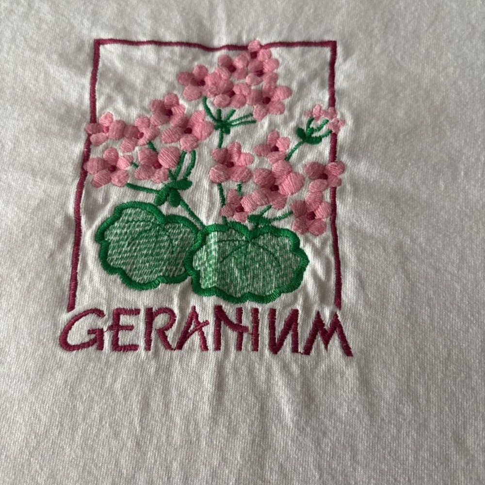 Geranium Embroidered Tee - Picture 2 of 2